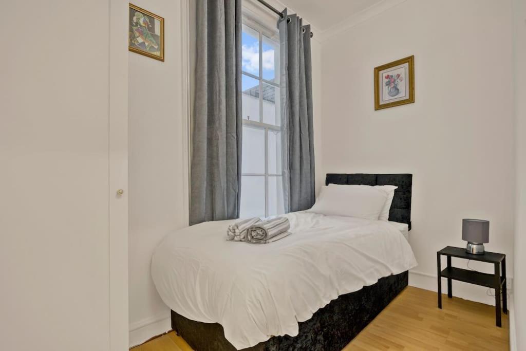 Cosy 2-Bedroom Flat Paddington Лондон Екстериор снимка