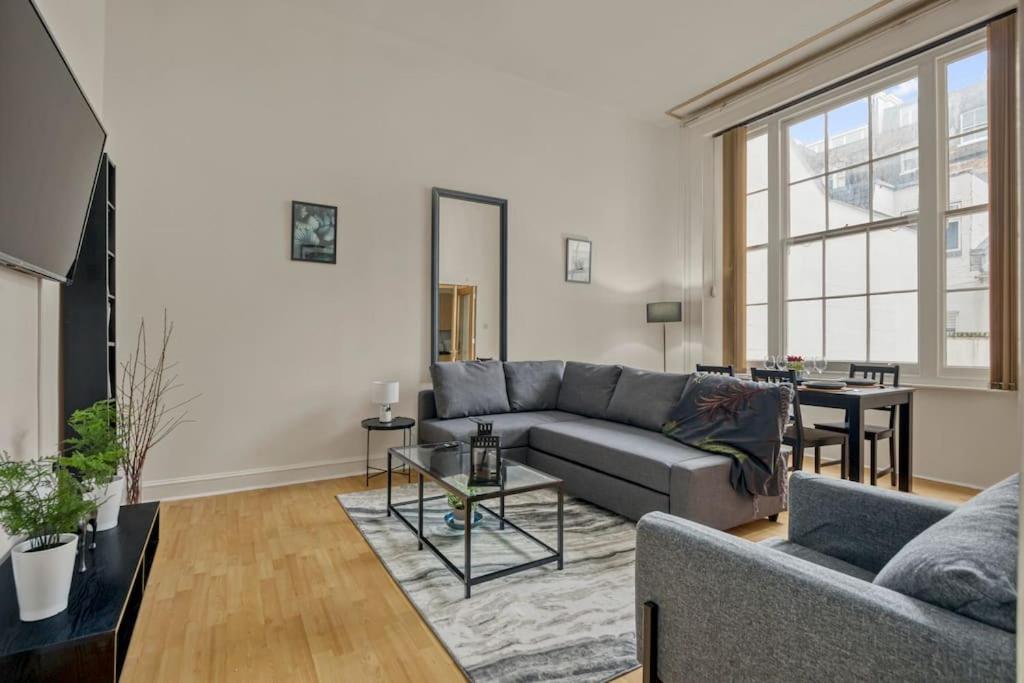 Cosy 2-Bedroom Flat Paddington Лондон Екстериор снимка